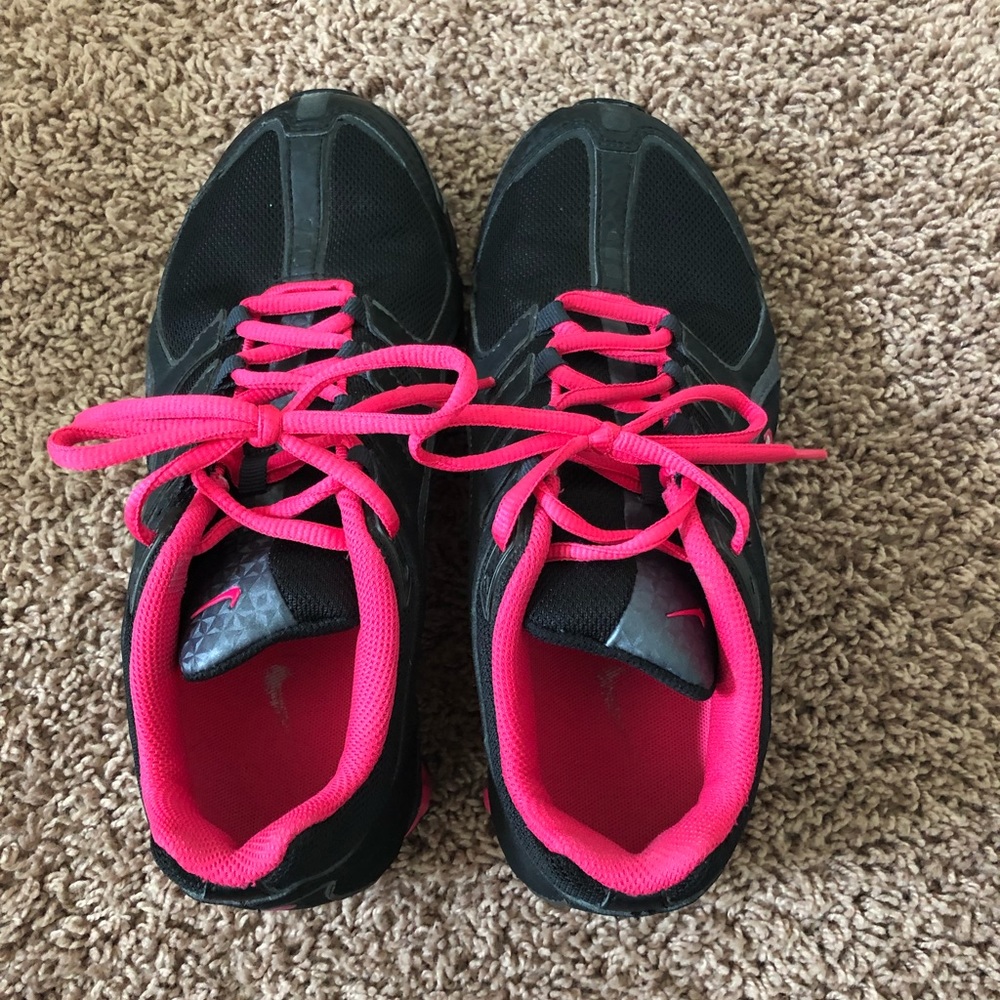 Nike Shox Size 8